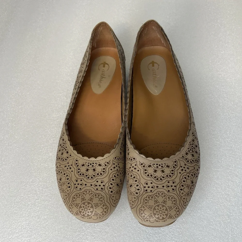 Women's Earthies Bindi Biscuit Ballet Flats Shoes Sz 9 Comfort Laser Cut